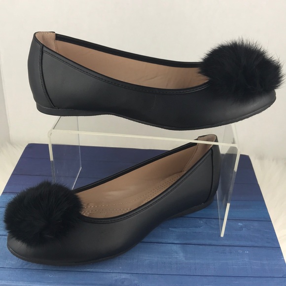 POM POM CLOSED TOE BALLET FLAT - Picture 2 of 6